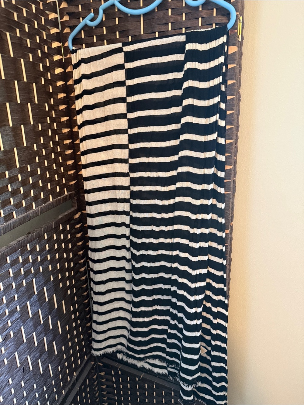 kate spade Black and White Striped scarf